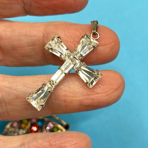 Butterfly Pendants Christian Cross Sparkling Rhinestones Lot of 3 - Picture 5 of 8